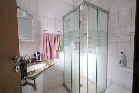 Apartamento à venda com 74m², 2 quartos e 1 vagaBanheiro da Suíte