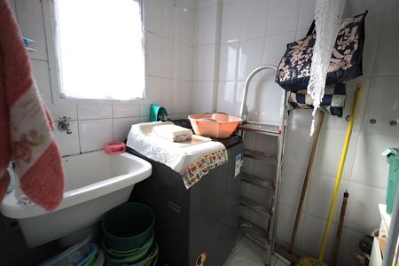 Apartamento à venda com 74m², 2 quartos e 1 vagaÁrea de Serviço