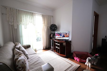 Apartamento à venda com 74m², 2 quartos e 1 vagaSala