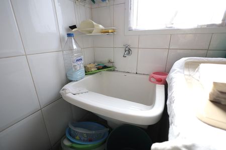 Apartamento à venda com 74m², 2 quartos e 1 vagaÁrea de Serviço