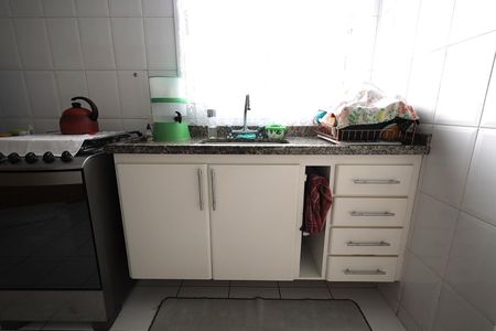 Apartamento à venda com 74m², 2 quartos e 1 vagaCozinha