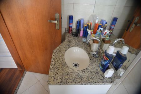 Apartamento à venda com 100m², 2 quartos e 1 vagaBanheiro da Suíte