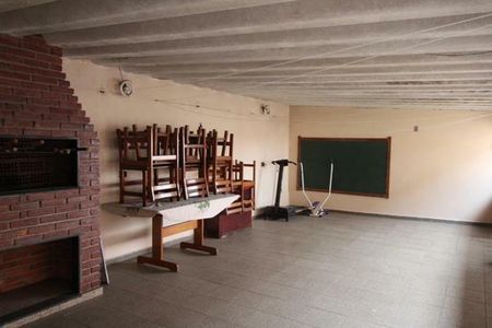 Casa à venda com 250m², 4 quartos e 3 vagas