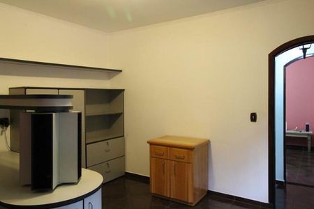 Casa à venda com 250m², 4 quartos e 3 vagas