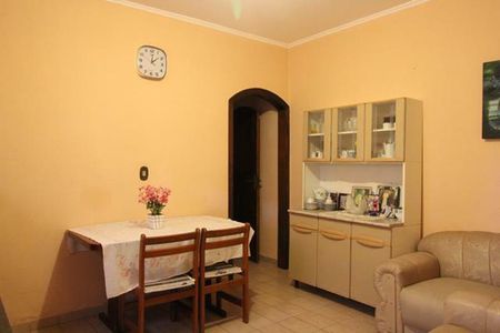 Casa à venda com 250m², 4 quartos e 3 vagas