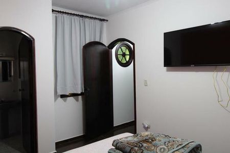 Casa à venda com 250m², 4 quartos e 3 vagas