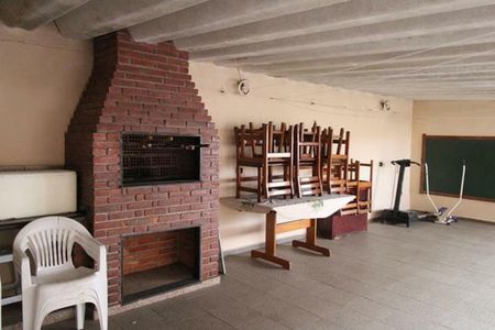 Casa à venda com 250m², 4 quartos e 3 vagas