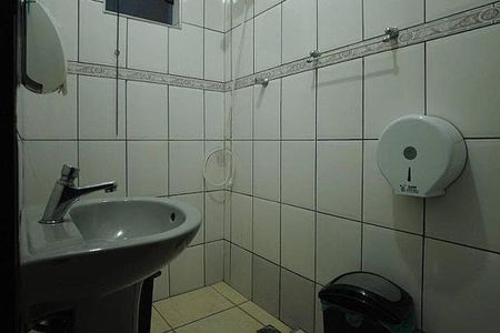 Casa à venda com 100m², 3 quartos e 2 vagas