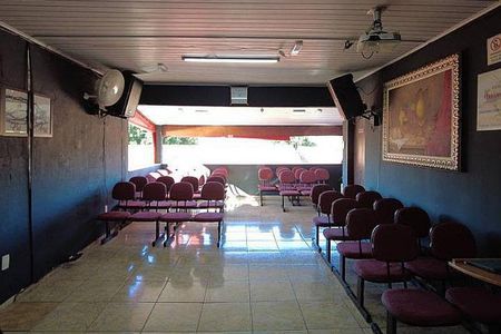 Casa à venda com 100m², 3 quartos e 2 vagas