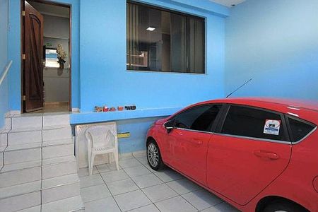 Casa à venda com 100m², 3 quartos e 2 vagas