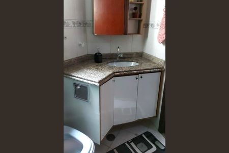 Apartamento à venda com 78m², 2 quartos e 1 vaga