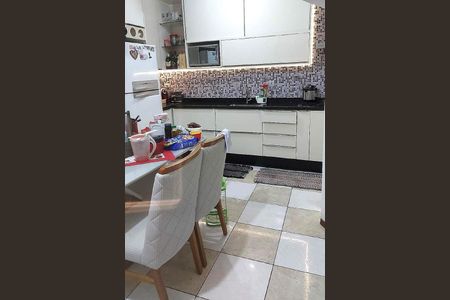 Apartamento à venda com 78m², 2 quartos e 1 vaga