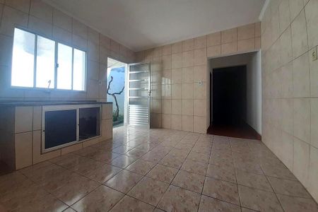 Casa à venda com 180m², 1 quarto e 1 vaga