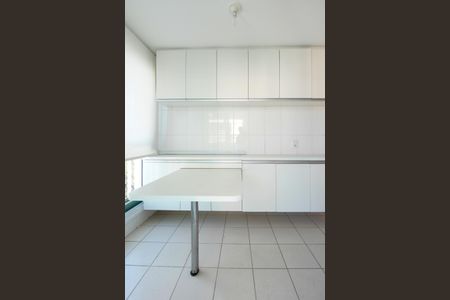 Apartamento para alugar com 208m², 3 quartos e 3 vagas Apartamento para alugar com 208m², 3 quartos e 3 vagasQuarto de Serviço