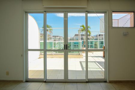 Apartamento para alugar com 208m², 3 quartos e 3 vagas Apartamento para alugar com 208m², 3 quartos e 3 vagasSala 2