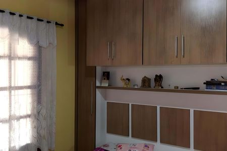 Casa à venda com 217m², 3 quartos e 3 vagas