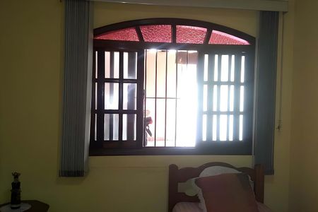 Casa à venda com 217m², 3 quartos e 3 vagas