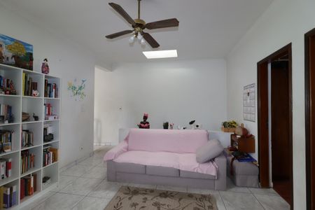 Casa à venda com 132m², 3 quartos e sem vagaSala