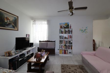 Casa à venda com 132m², 3 quartos e sem vagaSala