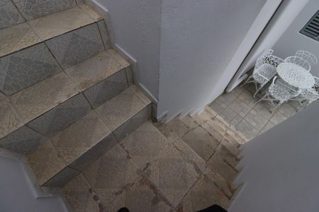 Casa à venda com 132m², 3 quartos e sem vagaEscada