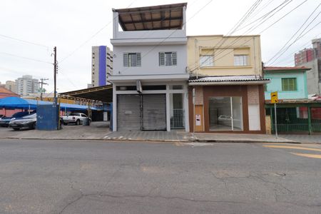 Casa à venda com 132m², 3 quartos e sem vagaFachada