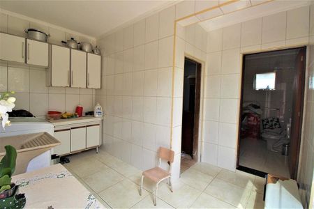 Casa à venda com 164m², 3 quartos e 2 vagas