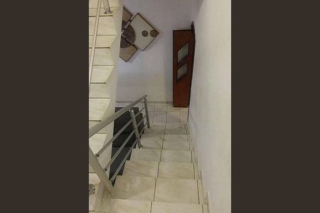 Casa à venda com 124m², 3 quartos e 4 vagas