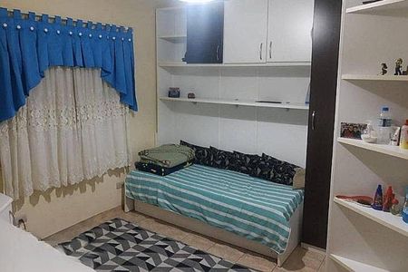 Casa à venda com 124m², 3 quartos e 4 vagas