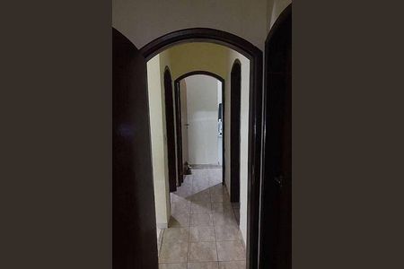 Casa à venda com 124m², 3 quartos e 4 vagas