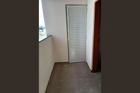 Casa à venda com 54m², 2 quartos e 2 vagas