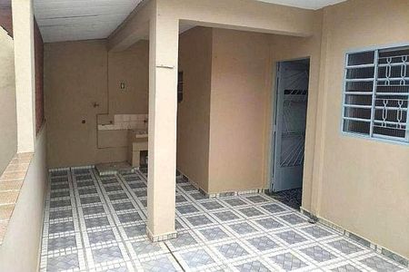 Casa à venda com 240m², 4 quartos e 2 vagas