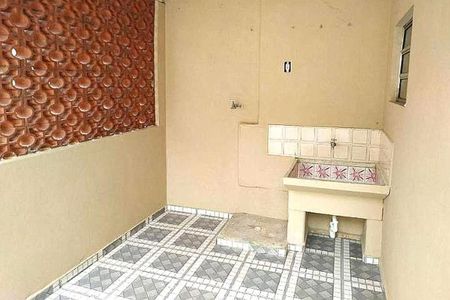 Casa à venda com 240m², 4 quartos e 2 vagas