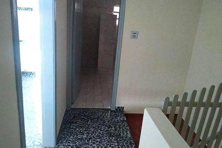 Casa à venda com 240m², 4 quartos e 2 vagas