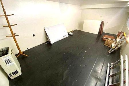 Casa à venda com 240m², 4 quartos e 2 vagas