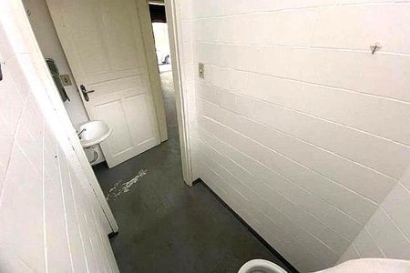 Casa à venda com 240m², 4 quartos e 2 vagas