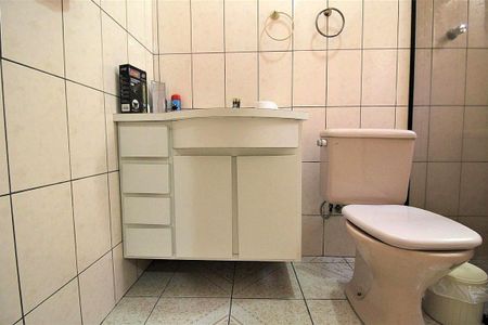 Casa à venda com 150m², 4 quartos e 4 vagas