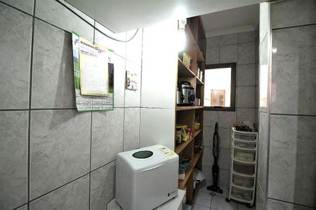 Casa à venda com 150m², 4 quartos e 4 vagas