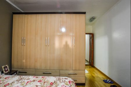Casa à venda com 150m², 3 quartos e 2 vagas Suíte