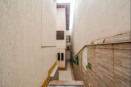 Casa à venda com 150m², 3 quartos e 2 vagasQuintal
