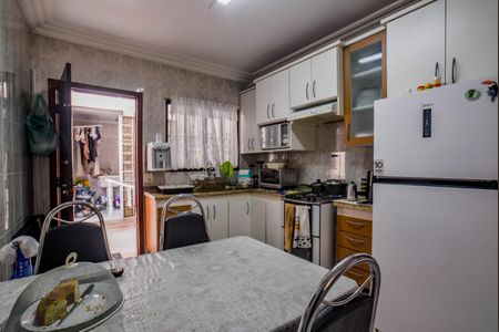 Casa à venda com 150m², 3 quartos e 2 vagasCozinha