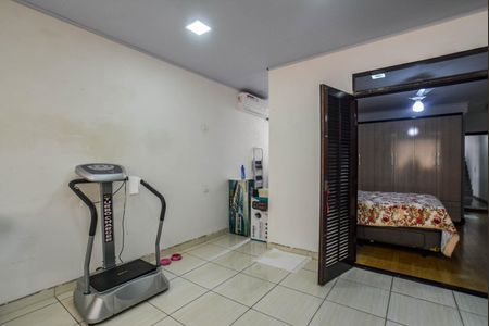 Casa à venda com 150m², 3 quartos e 2 vagasEscritório