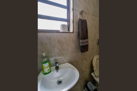 Lavabo de casa à venda com 3 quartos, 150m² em Vila Curuçá, Santo André