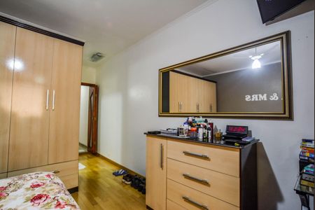 Casa à venda com 150m², 3 quartos e 2 vagas Suíte