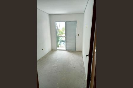 Casa à venda com 54m², 2 quartos e 2 vagas