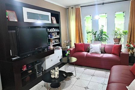 Casa à venda com 3 quartos, 268m² em Tamanduateí 4, Santo André