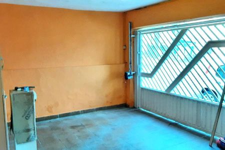 Casa à venda com 105m², 2 quartos e 2 vagas