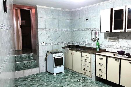 Casa à venda com 105m², 2 quartos e 2 vagas