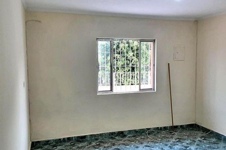 Casa à venda com 105m², 2 quartos e 2 vagas