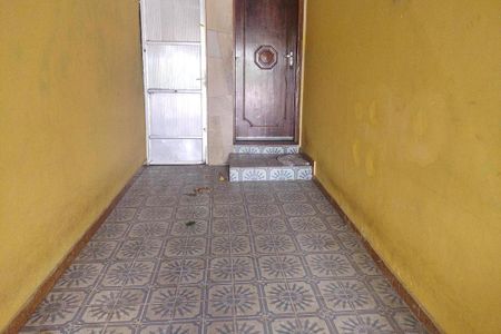 Casa à venda com 168m², 3 quartos e 2 vagas