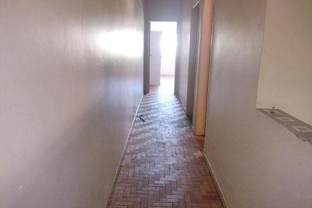 Casa à venda com 168m², 3 quartos e 2 vagas